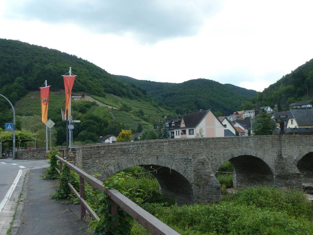 Relaxen Im Alten Winzerhaus Fewo Og Rech Ngoại thất bức ảnh